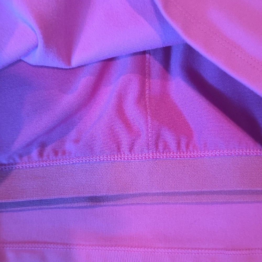 3 For 15 GAP Vibrant Pink Crop Top - Picture 3 of 6